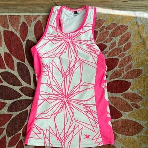 Smash Fest Queen Tri Top